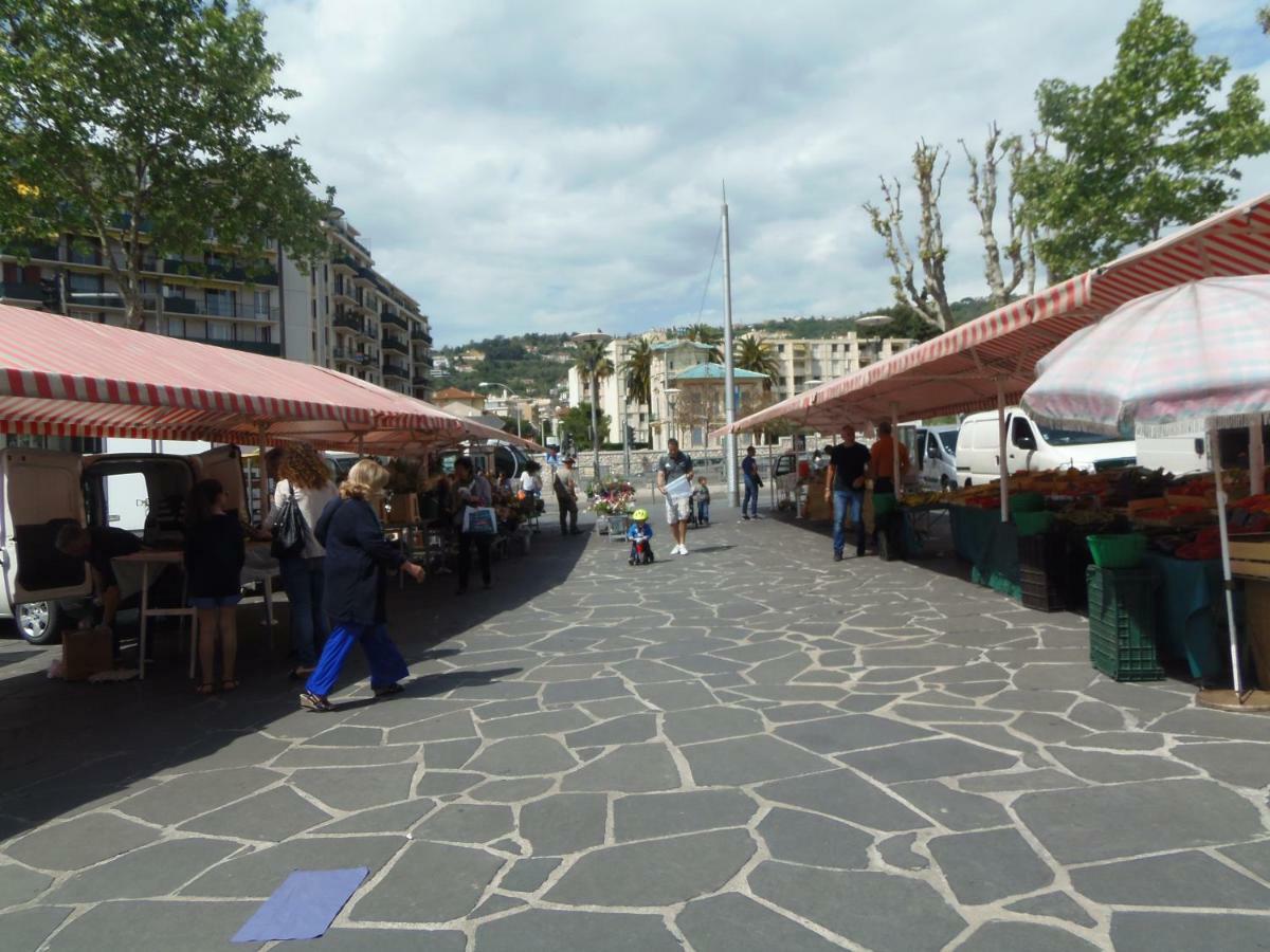 Joli Studio Calme Avec Terrasse Διαμέρισμα Νίκαια Εξωτερικό φωτογραφία